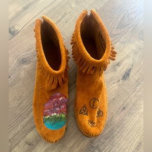 Custom hand painted Led Zeppelin Minnetonka moccasins NWOT